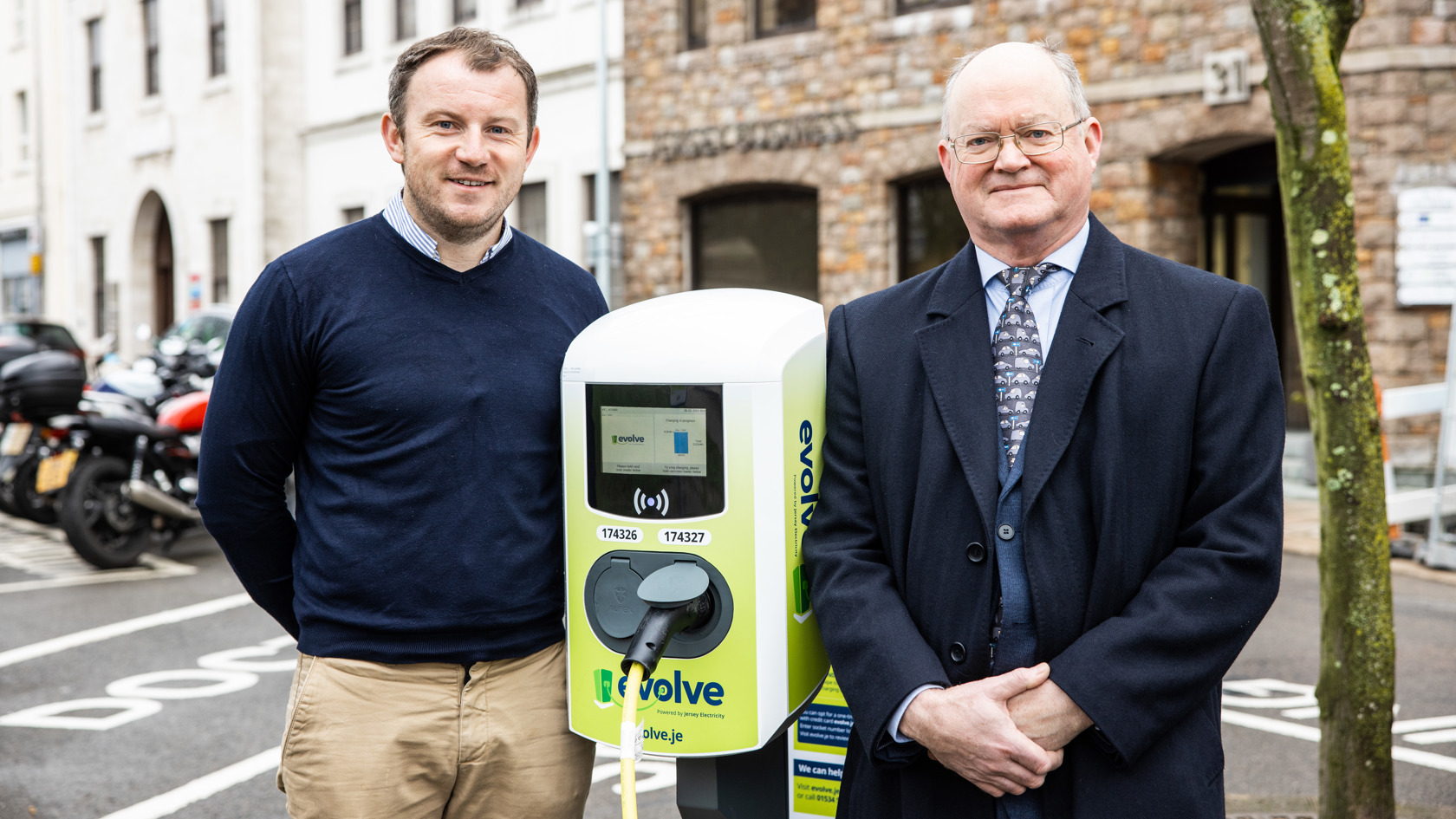 Neighbourhood charger