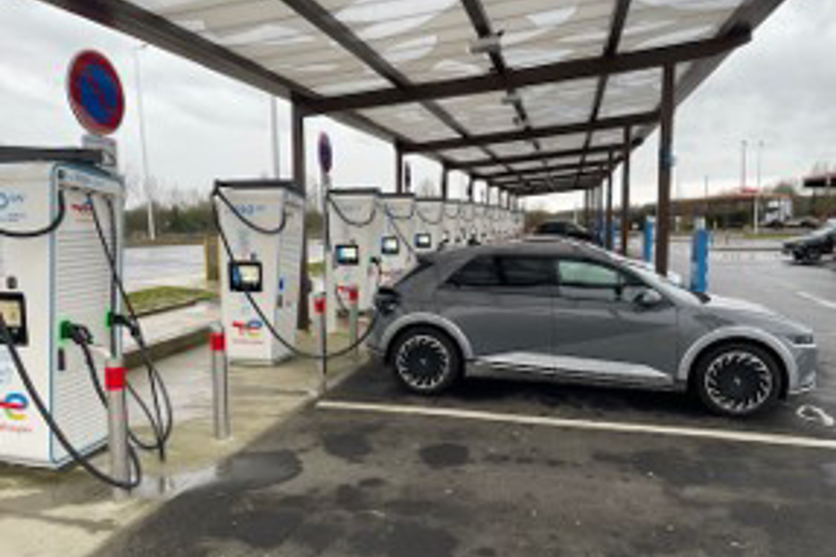 Matthew Charging Hub